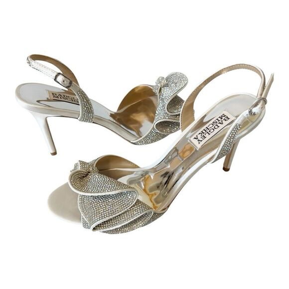 Badgley Mischka Rennie Rhinestone Soft White Stiletto Heel Bridal Sandal Size 8 - Picture 2 of 11